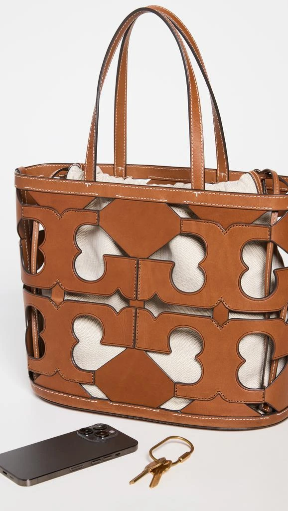 商品Tory Burch|Tory Burch 镂空徽标小号托特包,价格¥2055,第3张图片详细描述