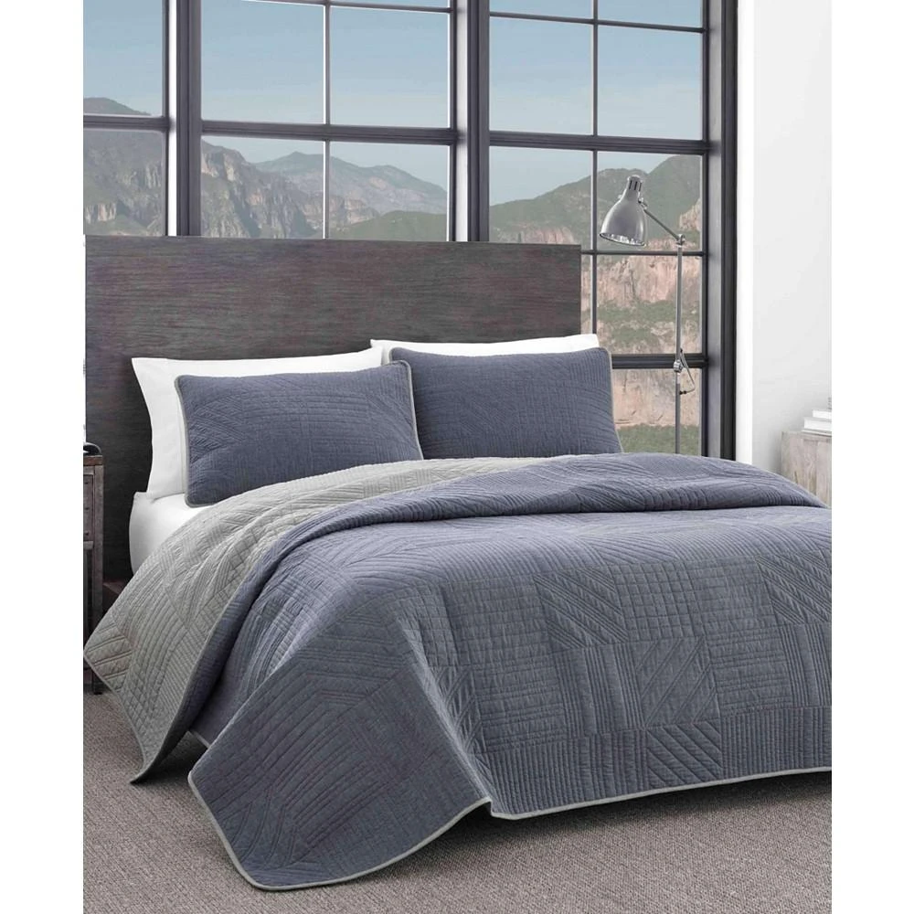 商品Eddie Bauer|Hidden Lake Chambray Blue King Quilt Set,价格¥1742,第2张图片详细描述