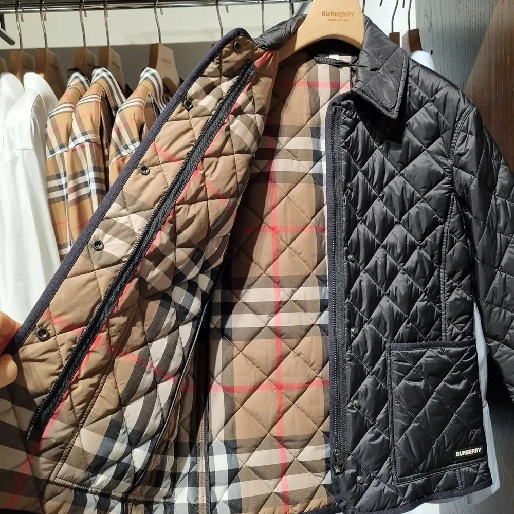 BURBERRY/博柏利 女士黑色聚酰胺贴袋按扣开襟棉服80841941 商品