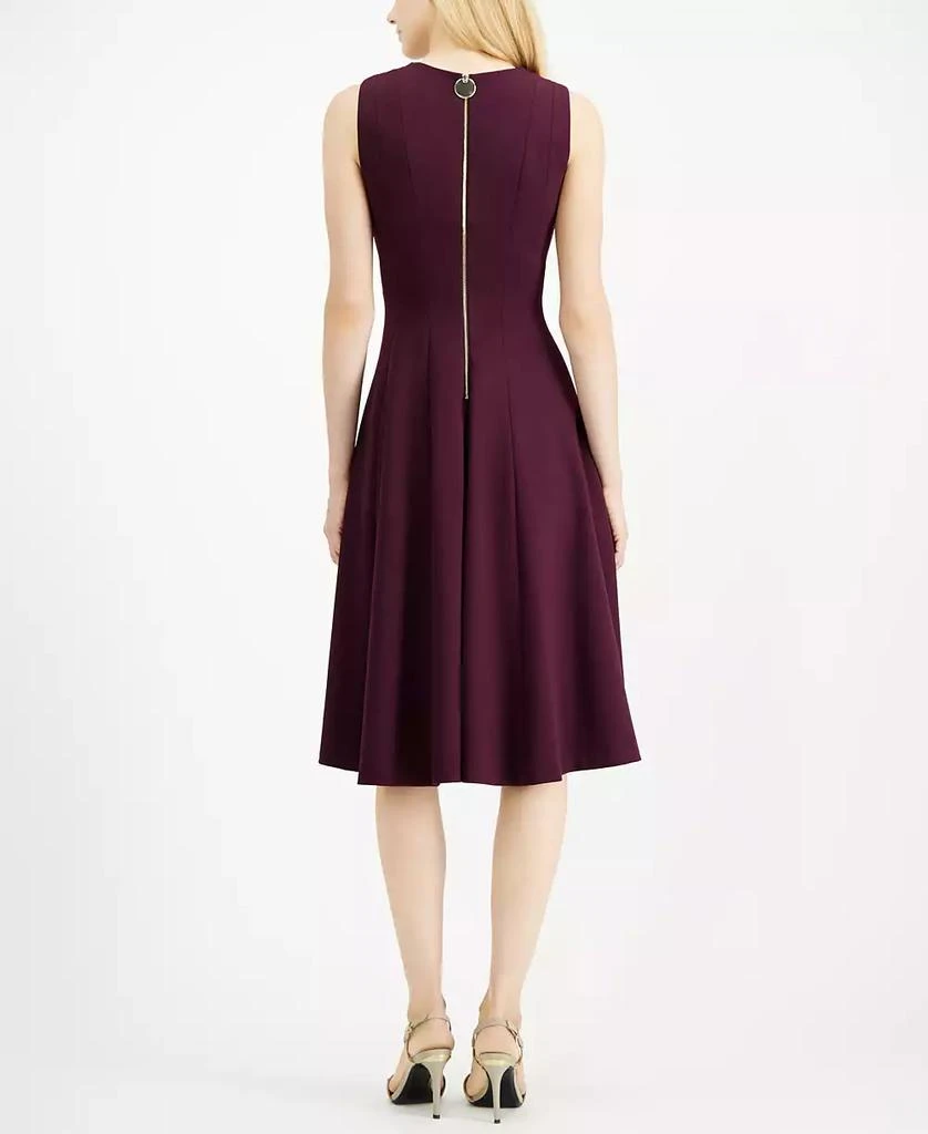 商品Calvin Klein|V-Neck Midi Dress,价格¥381,第2张图片详细描述