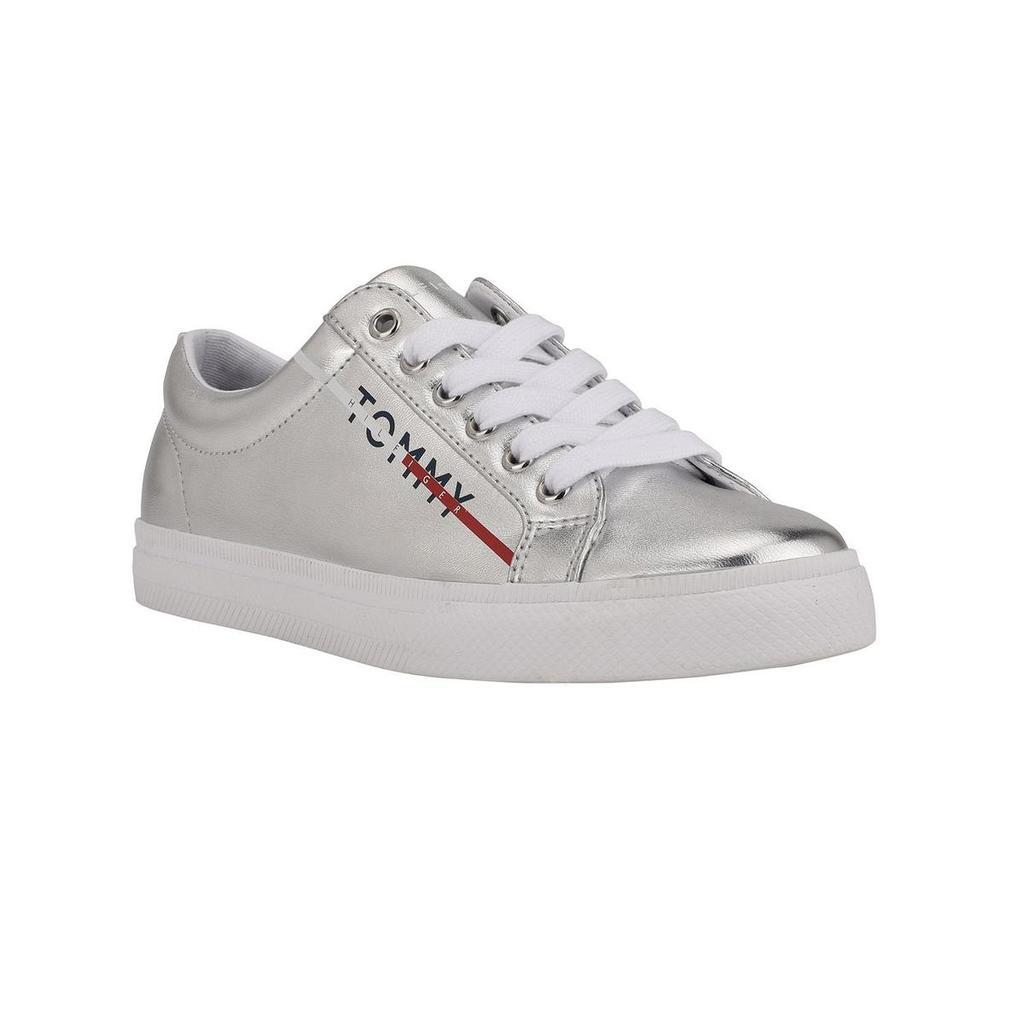 商品Tommy Hilfiger|Tommy Hilfiger Womens Luhn Faux Leather Low Top Casual and Fashion Sneakers,价格¥370-¥414,第5张图片详细描述