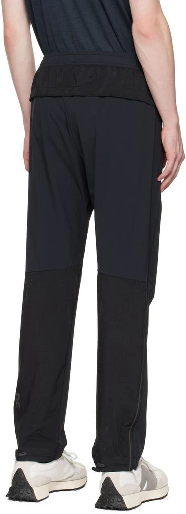 商品On|Black Paneled Track Pants,价格¥583,第3张图片详细描述