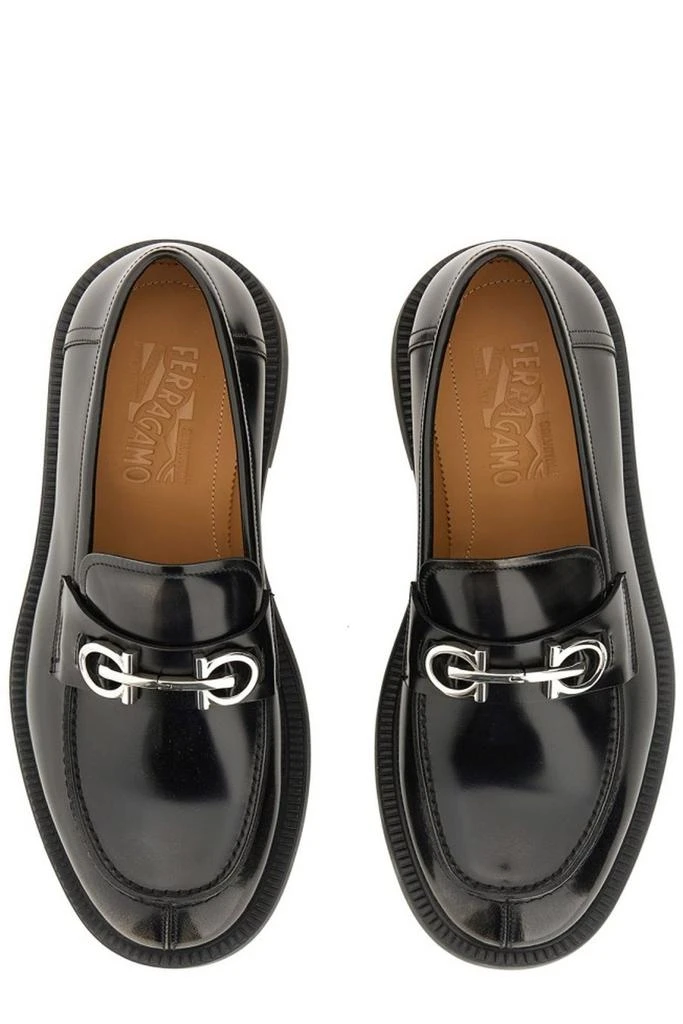 商品Salvatore Ferragamo|Ferragamo Gancini Slip-On Loafers,价格¥4385,第4张图片详细描述