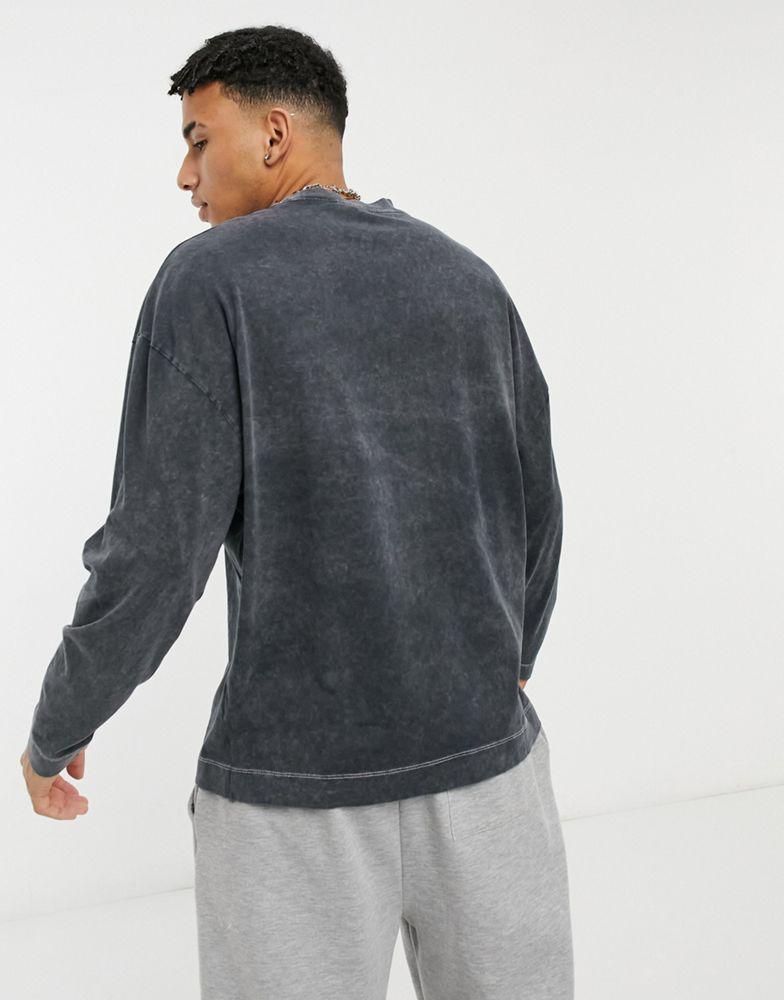 商品ASOS|ASOS Dark Future oversized heavyweight long sleeve t-shirt with contrast stitching and logo embroidery in washed black,价格¥93,第4张图片详细描述