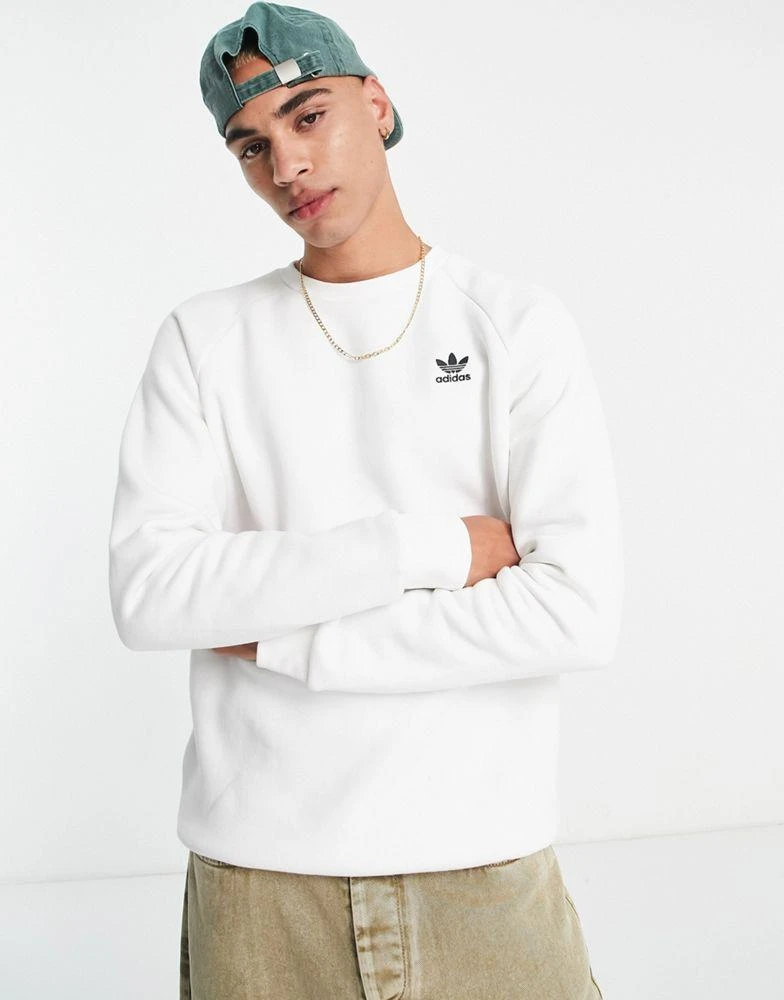 商品Adidas|adidas Originals essentials sweatshirt with small logo in white,价格¥256,第2张图片详细描述