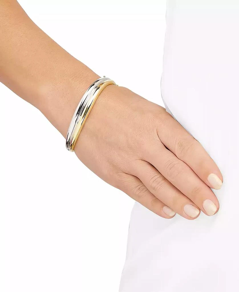 商品Macy's|Polished Two-Tone Wavy Double Bangle Bracelet in Sterling Silver & 18k Gold-Plate,价格¥1683,第2张图片详细描述