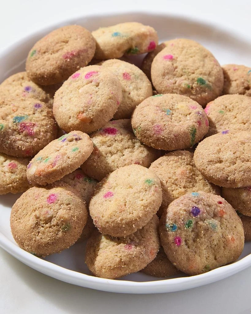 商品Neiman Marcus|40 oz. Confetti Cupcake Cookies in Jar,价格¥388,第2张图片详细描述