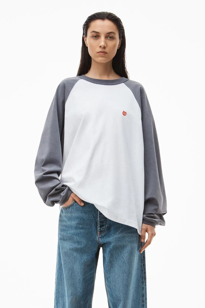 商品Alexander Wang|GLITTER PUFF RAGLAN IN COMPACT JERSEY,价格¥1125,第2张图片详细描述