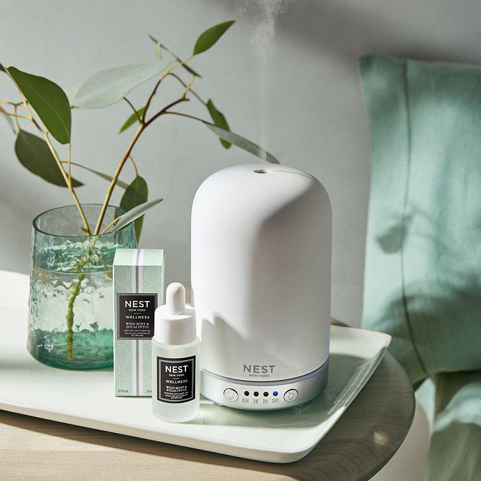 商品NEST New York|Misting Electronic Diffuser Set with Wild Mint & Eucalyptus Fragrance Oil,价格¥711,第4张图片详细描述