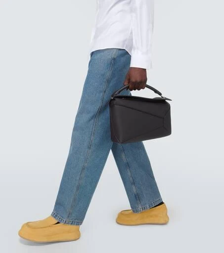 商品Loewe|Puzzle Medium leather shoulder bag,价格¥29444,第2张图片详细描述