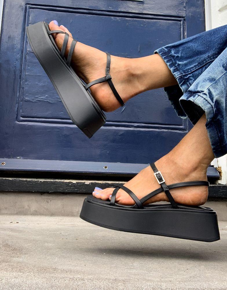 Vagabond Courtney strappy flatform sandals in black商品第1张图片规格展示