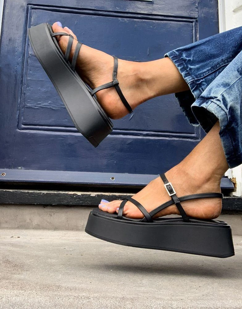 商品Vagabond|Vagabond Courtney strappy flatform sandals in black,价格¥693,第1张图片