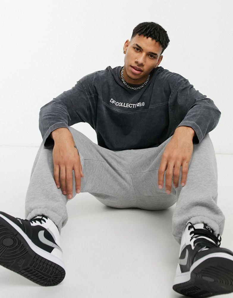 商品ASOS|ASOS Dark Future oversized heavyweight long sleeve t-shirt with contrast stitching and logo embroidery in washed black,价格¥97,第4张图片详细描述