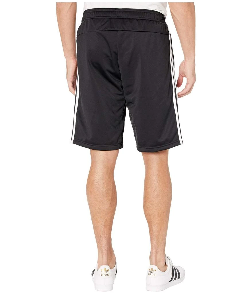 商品Adidas|Essentials Tricot 3-Stripes Shorts,价格¥91,第3张图片详细描述