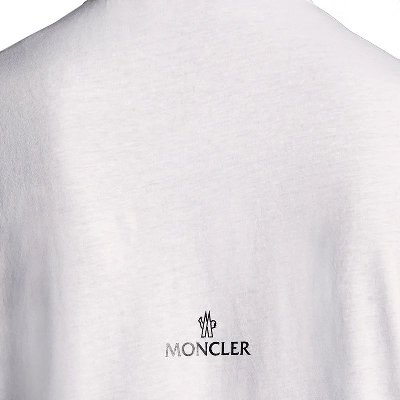 商品Moncler|【预售3-7天】Moncler/蒙克莱 男士光学白色纯棉徽标贴片短袖T恤H20918C00027829H8001,价格¥2242,第6张图片详细描述