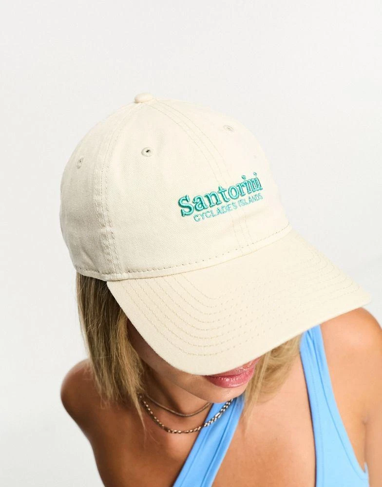 商品New Era|New Era Santorini logo 9twenty cap in beige Exclusive at ASOS,价格¥137,第3张图片详细描述