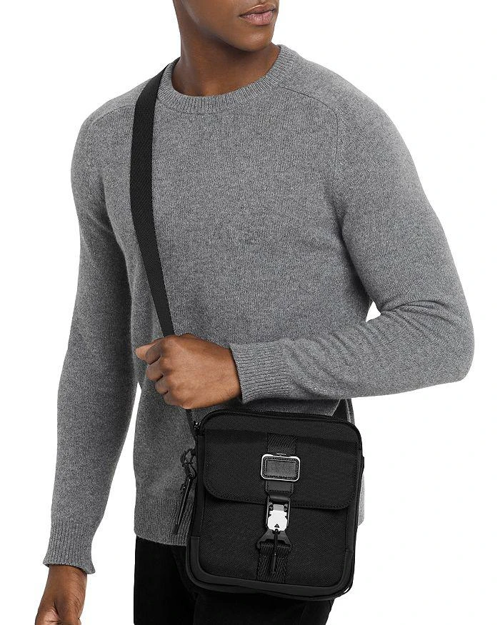 商品Tumi|Alpha Bravo Junior Crossbody Bag,价格¥2227,第5张图片详细描述