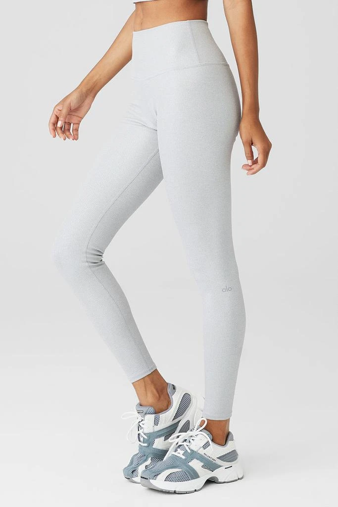 商品Alo|Alosoft Ribbed High-Waist Shimmer Legging - Light Grey Iridescent,价格¥837,第3张图片详细描述