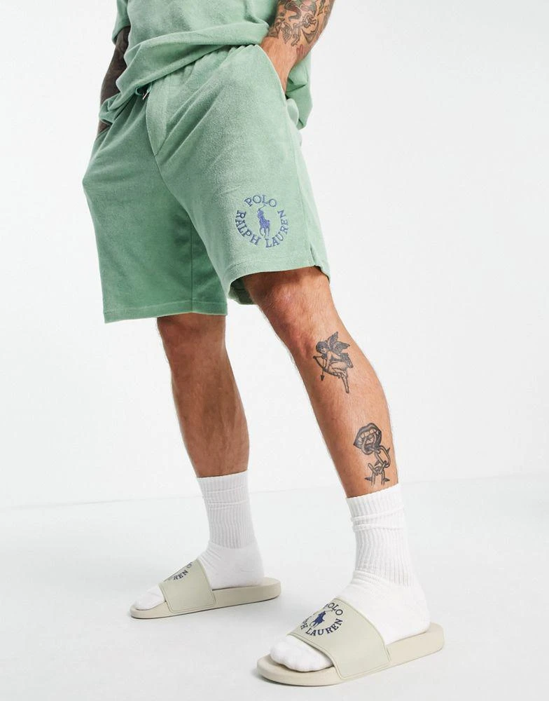 商品Ralph Lauren|Polo Ralph Lauren x ASOS exclusive collab terry towelling shorts in green with small circle logo,价格¥865,第2张图片详细描述