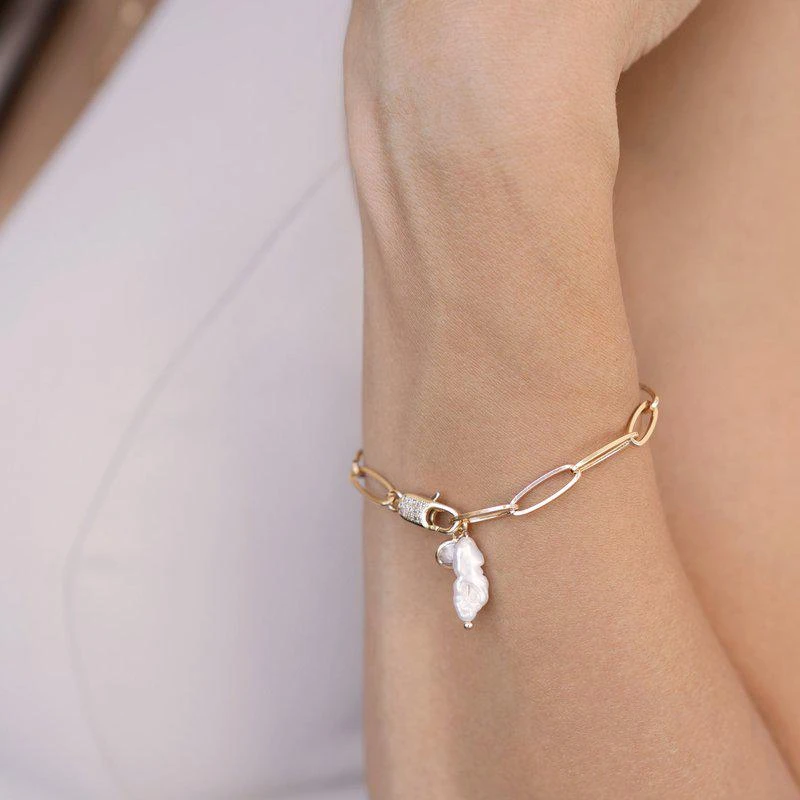 商品Ettika Jewelry|Ocean Secrets Pearl Charm 18k Gold Plated Chain Link Bracelet ONE SIZE ONLY,价格¥302,第2张图片详细描述