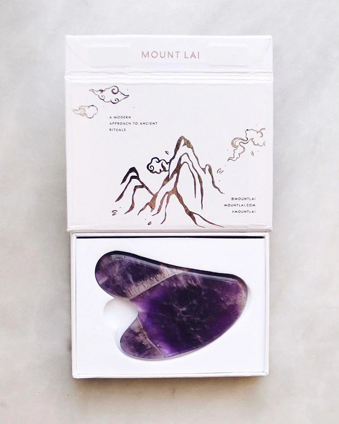 商品Mount Lai|The Amethyst Gua Sha Facial Lifting Tool,价格¥303,第2张图片详细描述