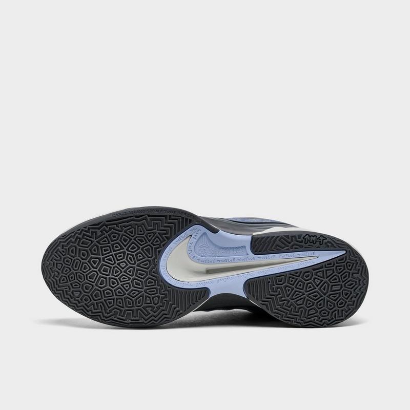 フランクフルト 2022/23 レア NIKE JUMADIBA着用 Japan's Rarest Sneakers Have Landed – Grab Them Before They