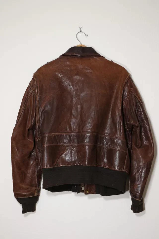 商品Schott|Vintage Schott Lined Leather Flight Jacket Made in USA,价格¥2240,第2张图片详细描述