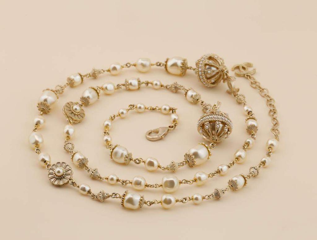 Chanel CC Logo Paris in Rome Pearl Long Necklace商品第4张图片规格展示