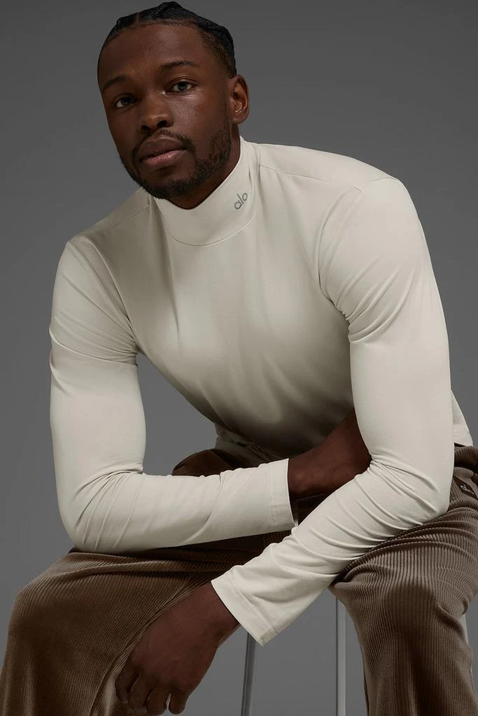 Conquer Reform Mock Neck Long Sleeve - White 商品