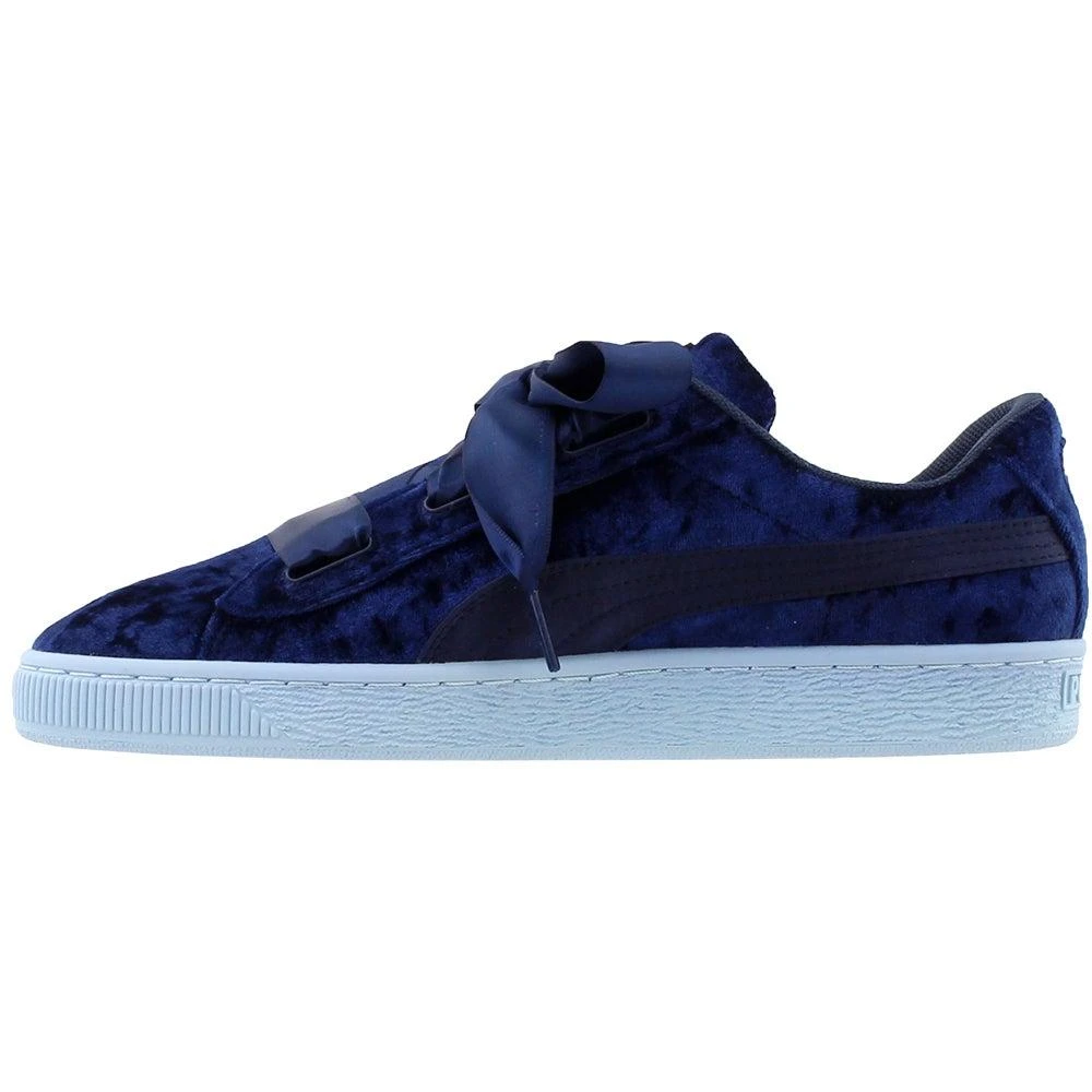 商品Puma|Basket Heart Velour Sneakers (Big Kid),价格¥153,第4张图片详细描述