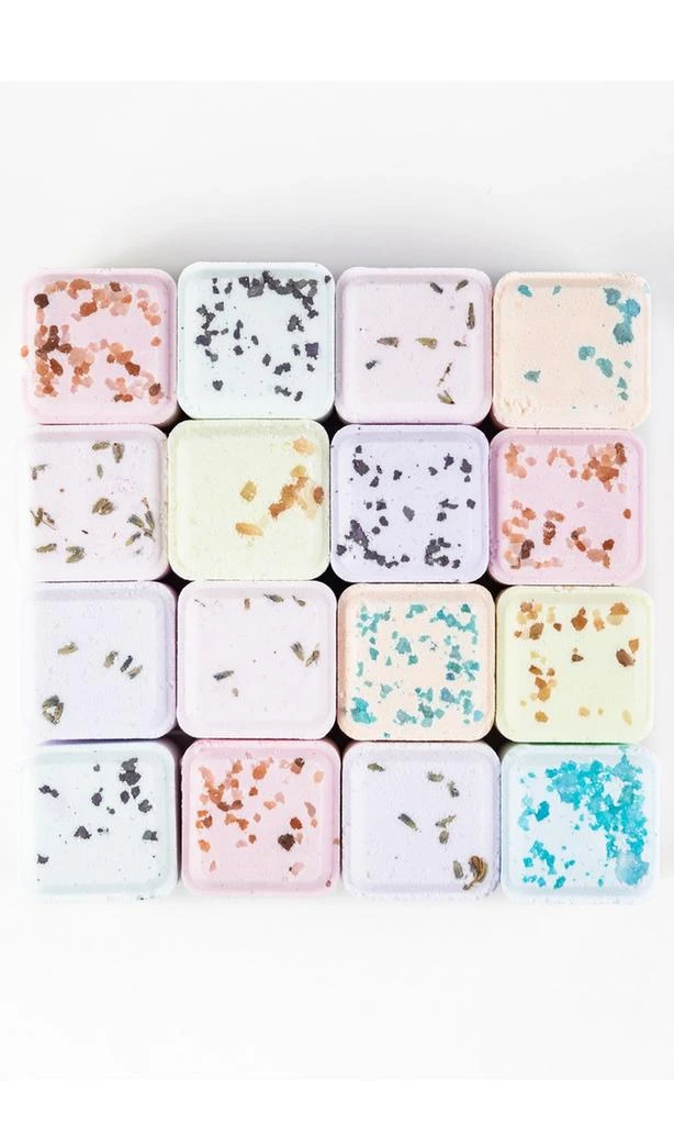 商品Lizush|Natural Bath Bombs And Shower Steamers Gift Set,价格¥670,第2张图片详细描述