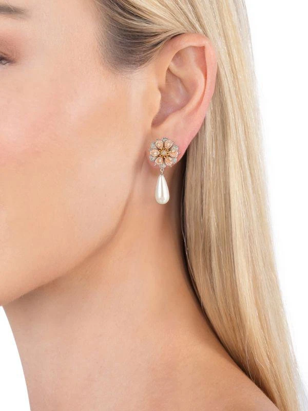 商品Eye Candy LA|Luxe Collection 18K Goldplated, 8MM Shell Pearl & Cubic Zirconia Drop Earrings,价格¥278,第2张图片详细描述