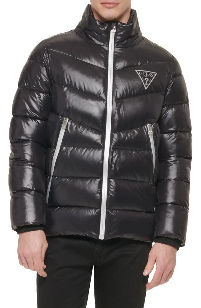 商品GUESS|Chevron Water Resistant Puffer Jacket,价格¥526,第5张图片详细描述