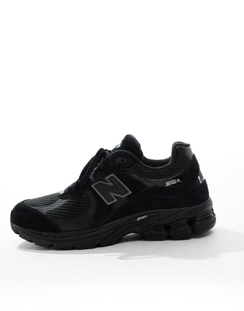 靴 New Balance 2002R \"Triple Black\" 27 New Balance 2002R 'Triple Black Suede' - New Balance