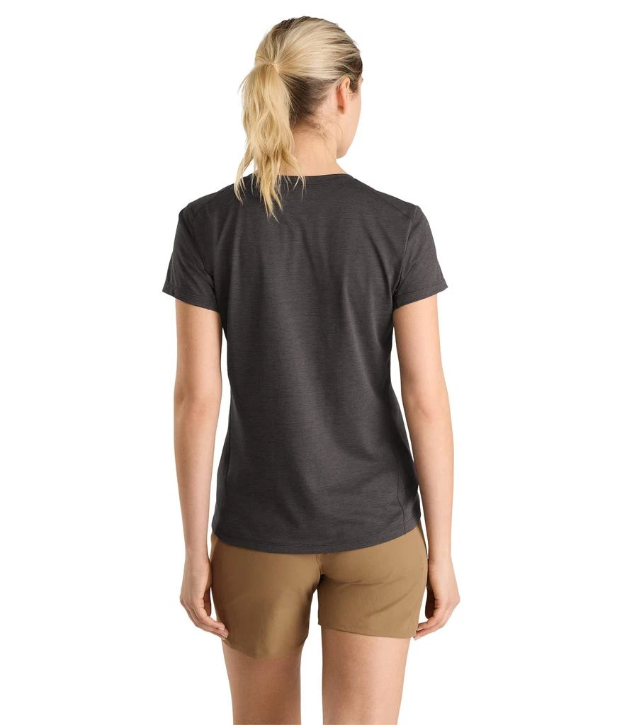 商品Arc'teryx|女款圆领透气短袖T恤,价格¥584,第3张图片详细描述