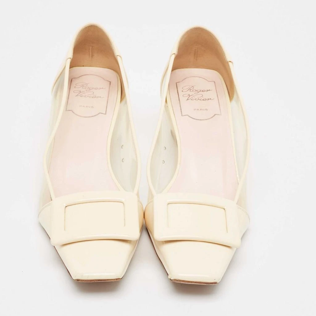 商品[二手商品] Roger Vivier|Roger Vivier  Cream PVC and Patent Belle Vivier Pumps Size  37.5,价格¥2005,第3张图片详细描述