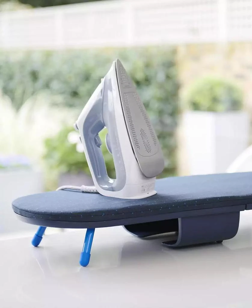 商品Joseph Joseph|Pocket Plus Folding Table-Top Ironing Board,价格¥748,第3张图片详细描述