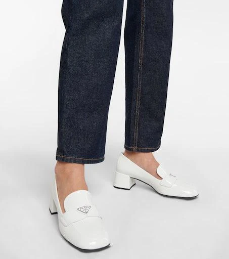 商品Prada|Patent leather loafer pumps,价格¥8437,第4张图片详细描述