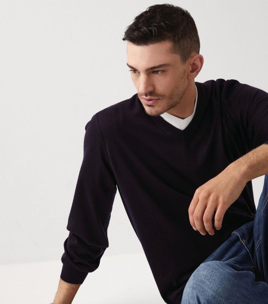 Cashmere-Silk V-Neck Sweater商品第8张图片规格展示