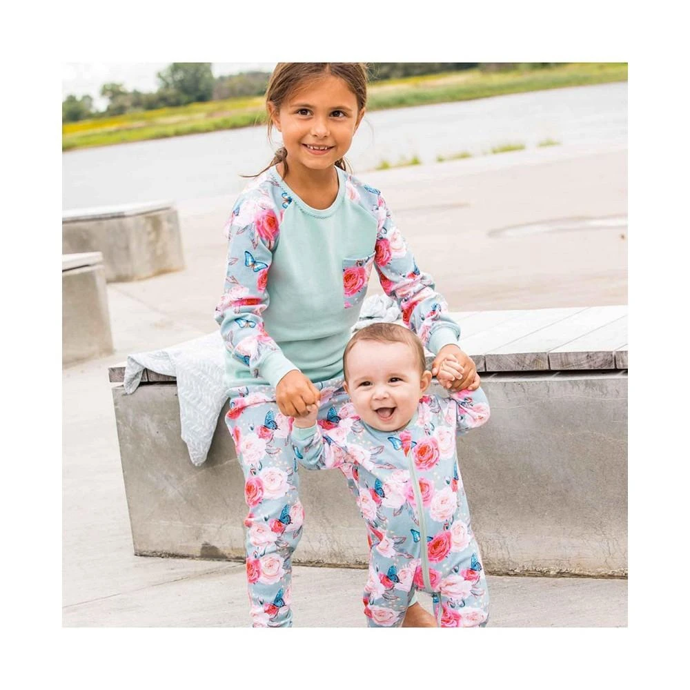 商品Deux par Deux|Girl Organic Cotton Two Piece Printed Pajama Set Blue Roses & Butterflies - Toddler|Child,价格¥276,第2张图片详细描述