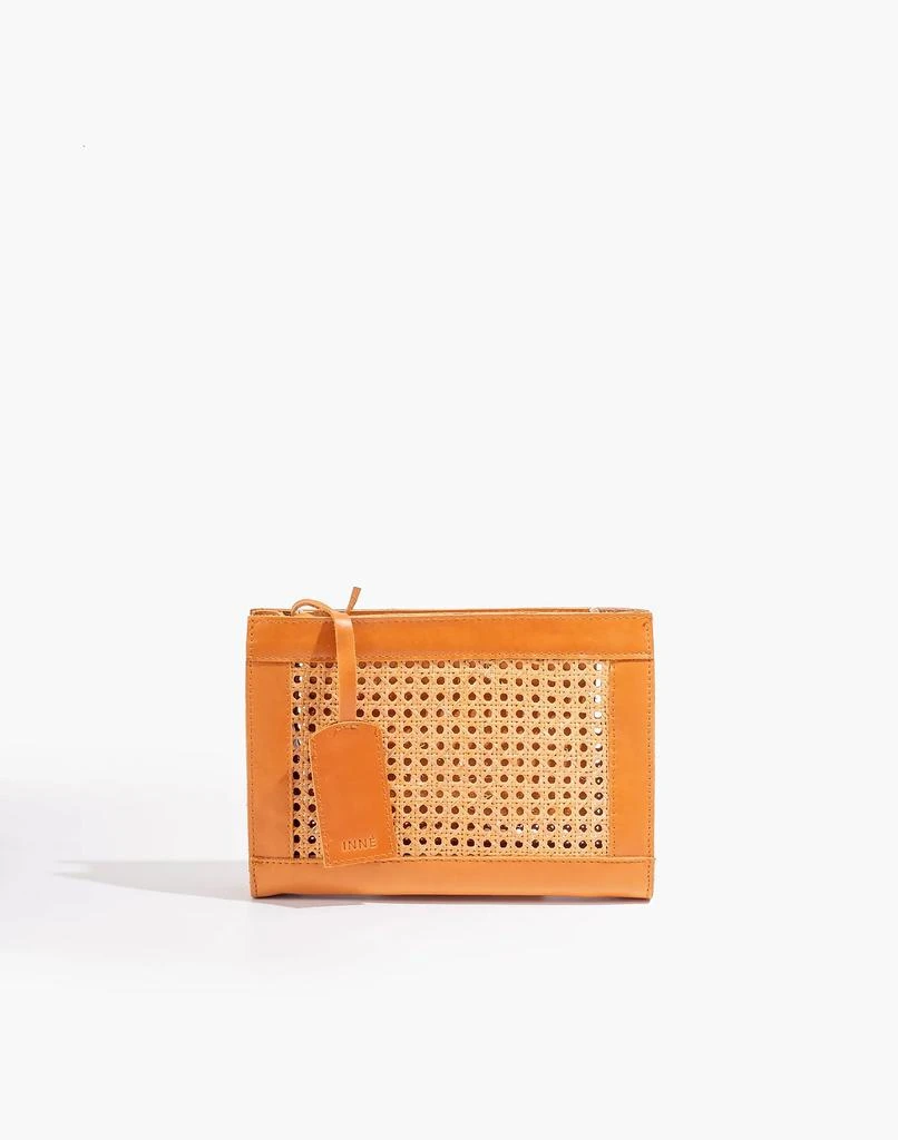 商品Madewell|INNÉ Studios Sia Clutch Sling,价格¥1574,第2张图片详细描述