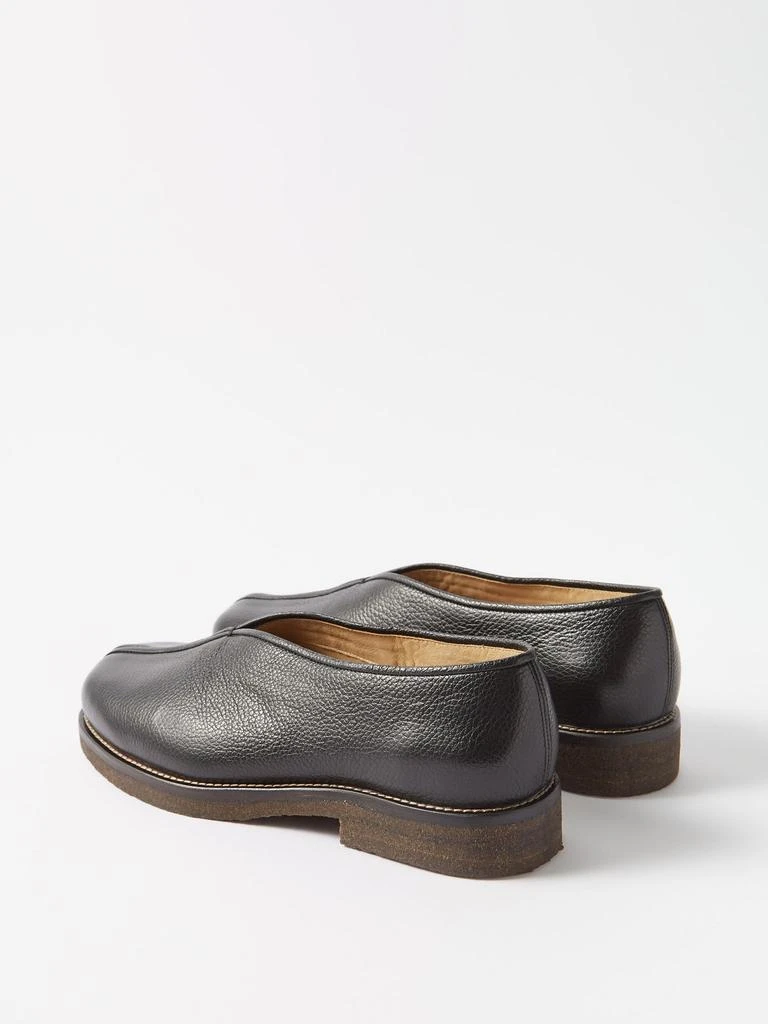 Piped leather slip-on shoes 商品