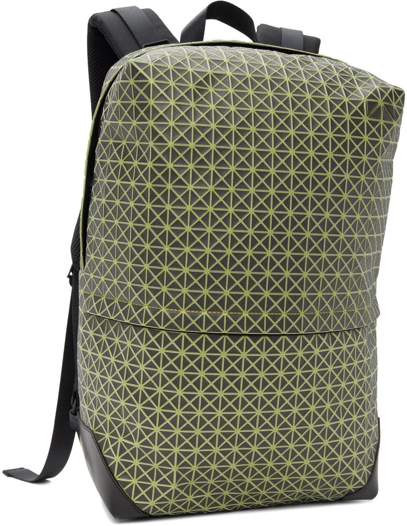 商品Issey Miyake|Green & Black Liner Reflector Backpack,价格¥10845,第2张图片详细描述