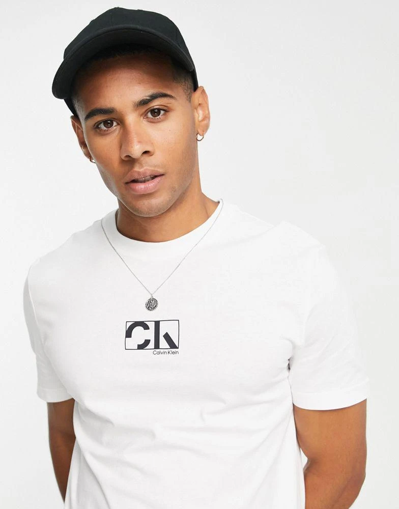 商品Calvin Klein|Calvin Klein graphic box logo t-shirt in white,价格¥282,第3张图片详细描述