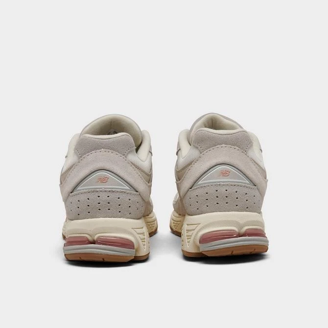 Women's New Balance 2002R Casual Shoes 商品