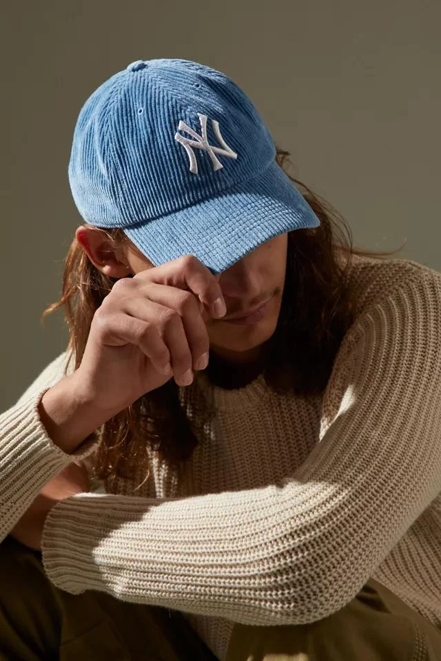 商品'47 Brand|’47 UO Exclusive MLB New York Yankees Cord Cleanup Baseball Hat,价格¥75,第3张图片详细描述