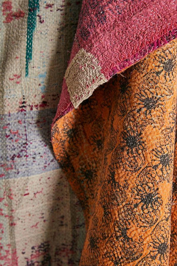 Urban Renewal Vintage Sari Throw Blanket 商品