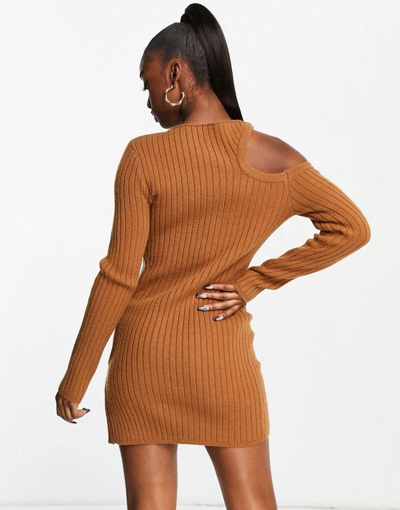 商品AsYou|ASYOU knit cut out long-sleeved mini dress in chocolate,价格¥130,第2张图片详细描述