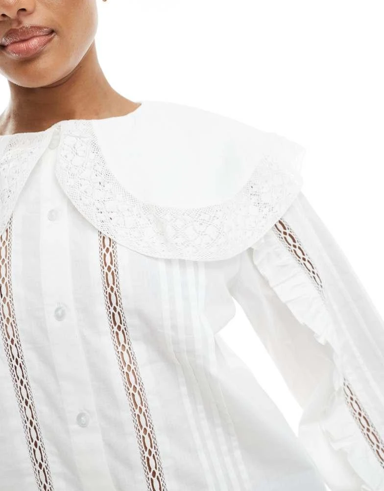 商品ASOS|ASOS DESIGN tall  lace and broderie insert shirt with large collar in ivory,价格¥219,第3张图片详细描述