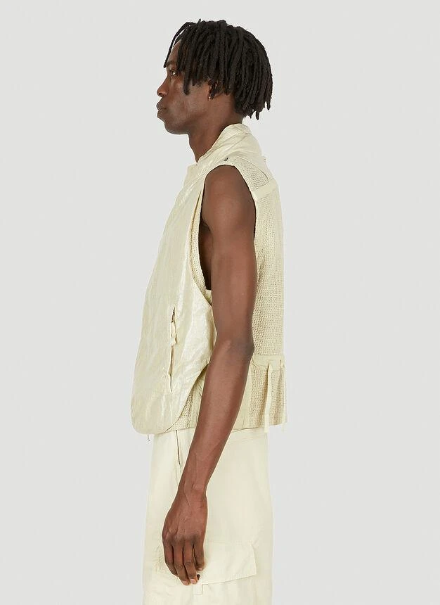 商品Stone Island|Utility Sleeveless Jacket in Beige,价格¥2996,第3张图片详细描述